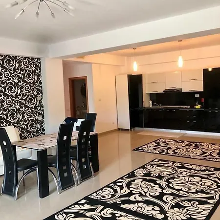 Strada D5 Apartament *
