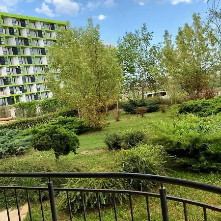 Strada D5 Apartament