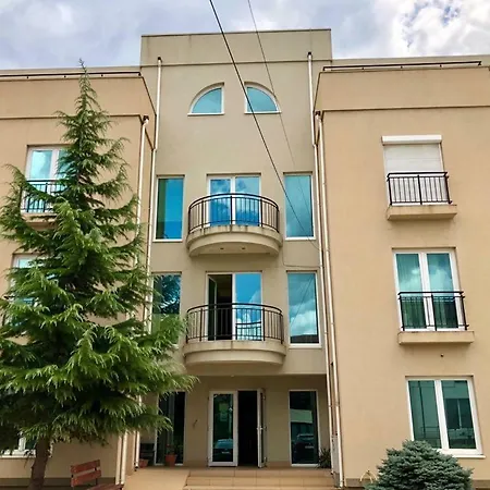 アパート Strada D5 Apartament ナボダリ